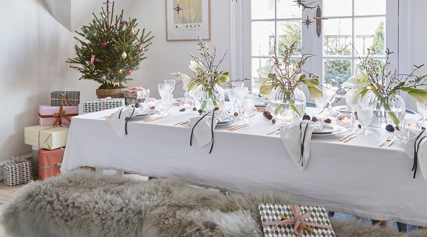 Style a nature-inspired Scandi tablescape