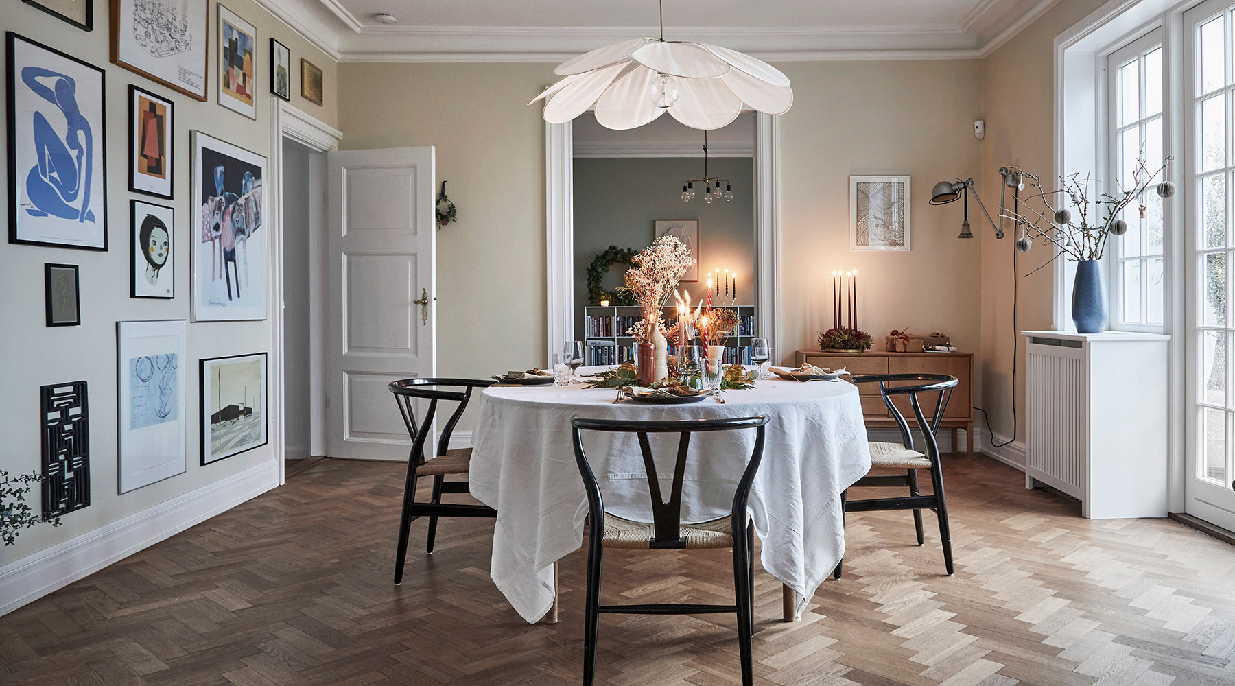 Two become one in this Danish home, ready for Christmas